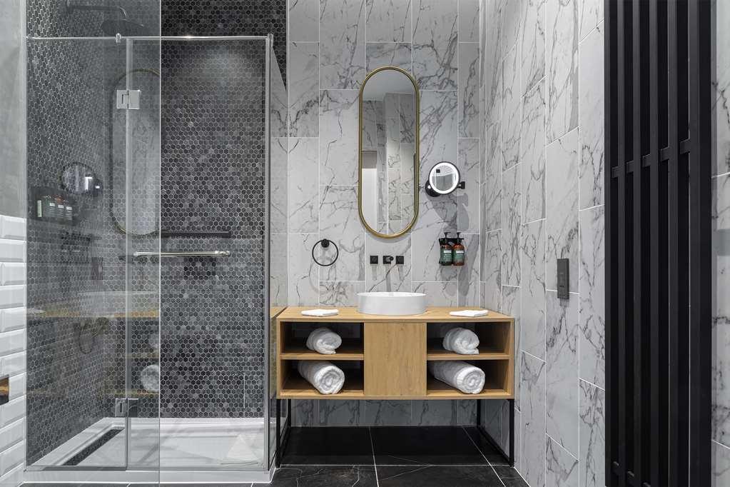 The Basilian Minsk, Curio Collection By Hilton Hotel Eksteriør billede