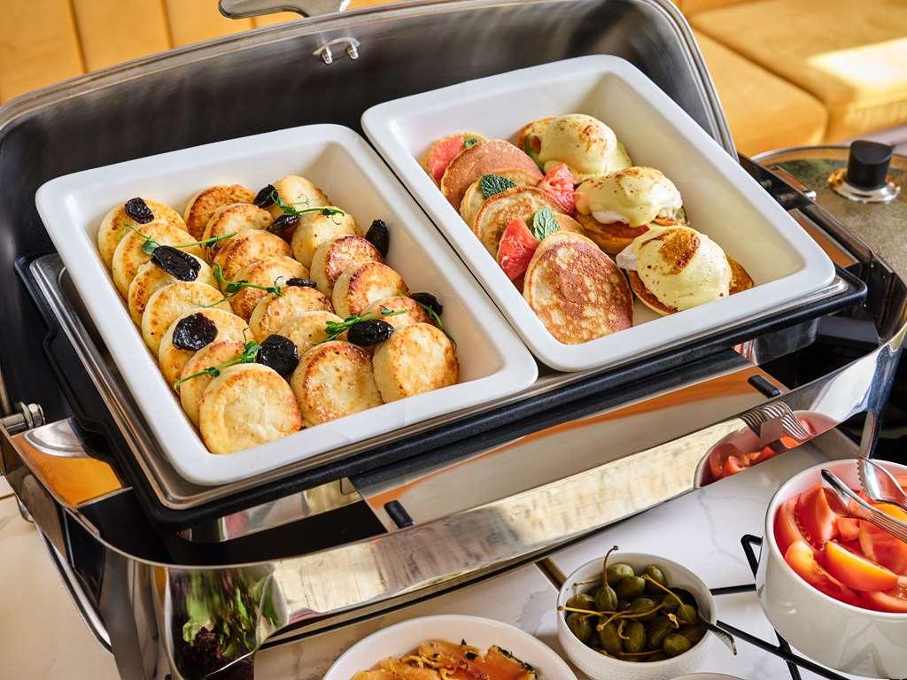 The Basilian Minsk, Curio Collection By Hilton Hotel Restaurant billede
